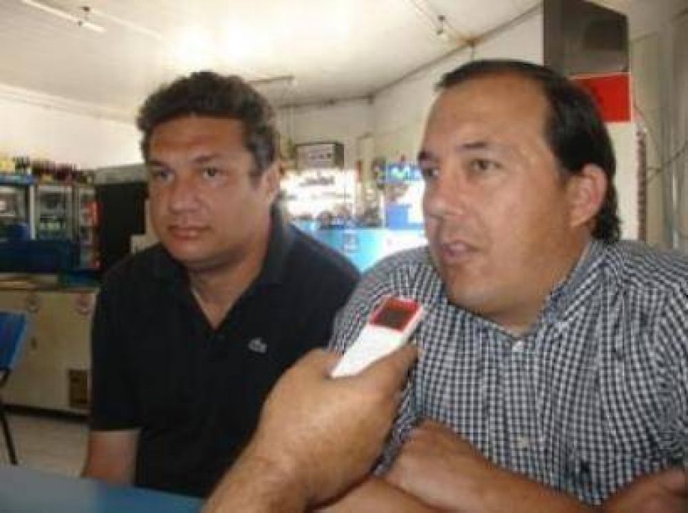 Insisten con una consulta para decidir sobre el reactor