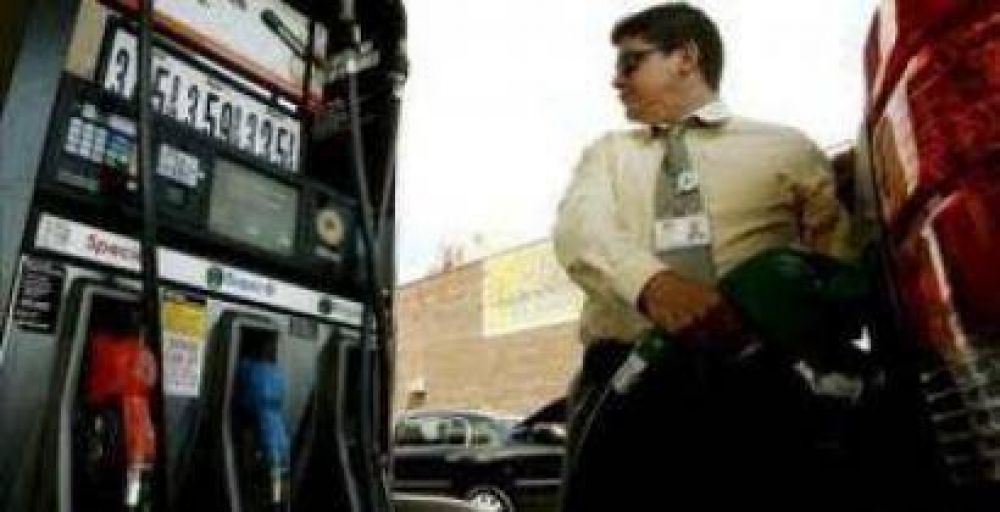 Toman muestras de combustibles para analizar su composici�n real