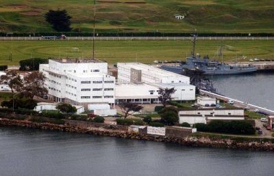 Traslado de Base Naval: incertidumbre y cr�ticas