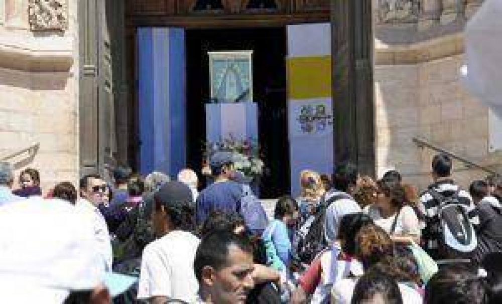 1.300.000 personas" participaron de las 37� peregrinaci�n a pie a Luj�n 