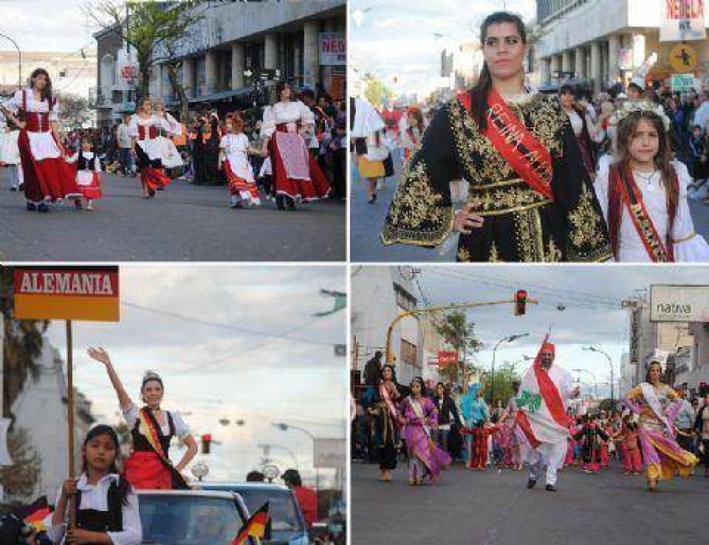 Se desarroll� el tradicional desfile de la Fiesta Provincial del Inmigrante