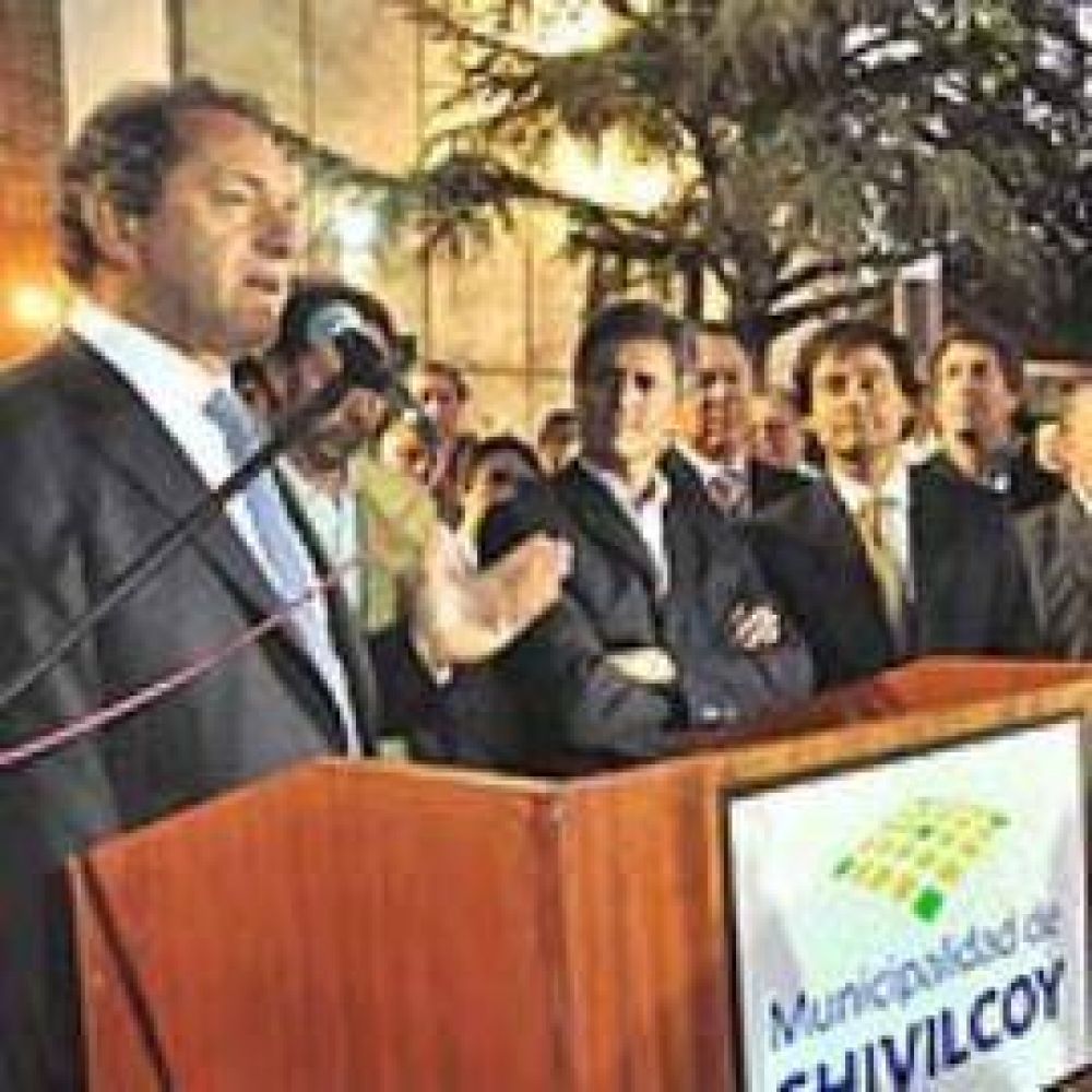 Pittelli destac� la recuperaci�n de la Escuela Agraria 