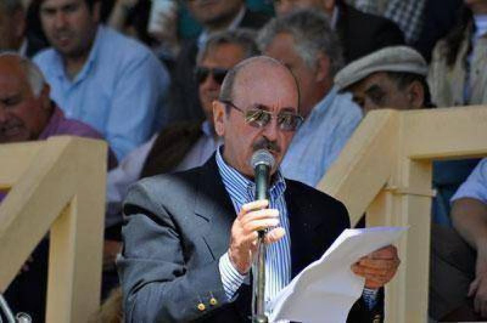 El gobernador no inaugur� la Rural