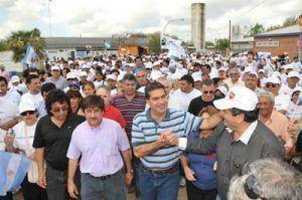 Los candidatos intensifican actividades en el �ltimo tramo de la campa�a