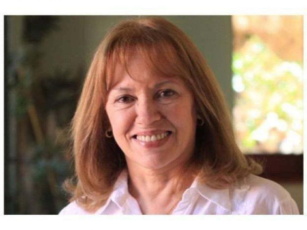 Blanca Osuna, la candidata que habla de la identidad de Paran�