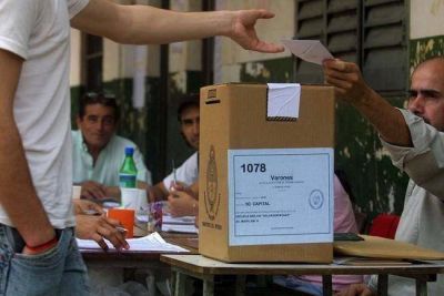 "El de Colombi no es un gobierno radical, es un gobierno de identidad plural"
