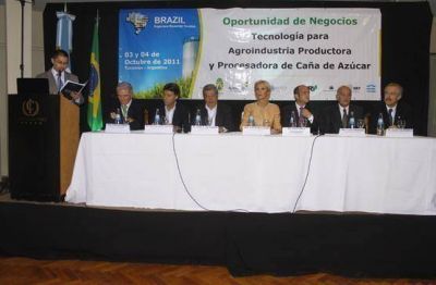 "Una ronda de negocios donde se nuclea tecnolog�a y finanzas"