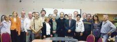 El ministro logr� unificar a los gremios