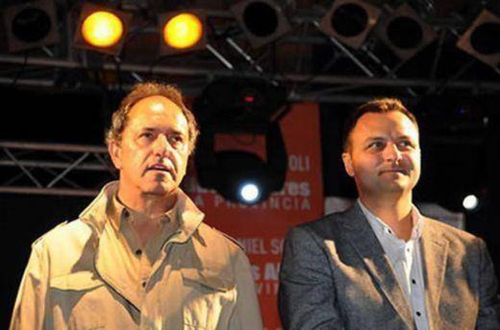 Daniel Scioli: �San Mart�n ha resurgido gracias a la transformaci�n que viene haciendo la Comuna�