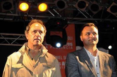 Daniel Scioli: �San Mart�n ha resurgido gracias a la transformaci�n que viene haciendo la Comuna�