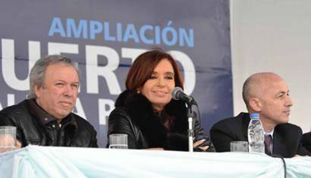 Cotillo dijo que es un orgullo recibir a la presidenta