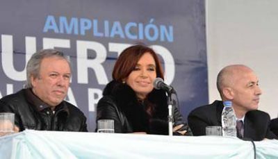 Cotillo dijo que es un orgullo recibir a la presidenta