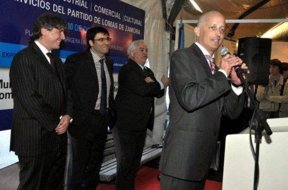 Boudou, Bossio e Insaurralde entregaron netbooks y recorrieron Expo Lomas
