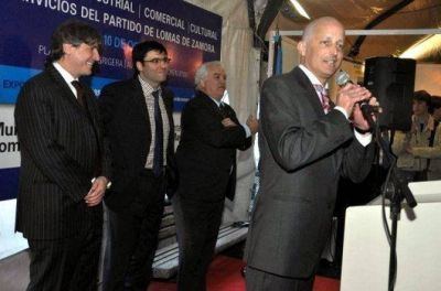 Boudou, Bossio e Insaurralde entregaron netbooks y recorrieron Expo Lomas