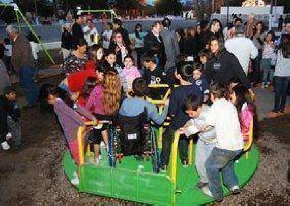 Hoy inaugurar�n Plazas Integradoras en Chacabuco y Jun�n