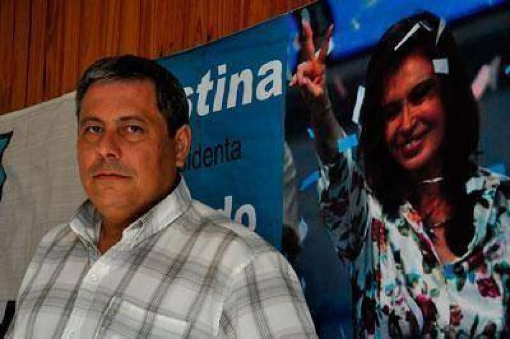 Carlos Delaturi, el hijo de un desaparecido que quiere ser diputado provincial
