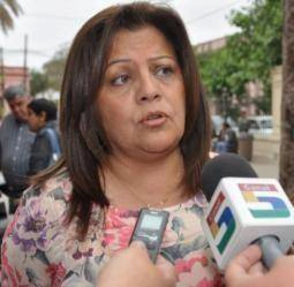 �Con o sin tijera, trabajaremos por la reelecci�n de la presidenta�