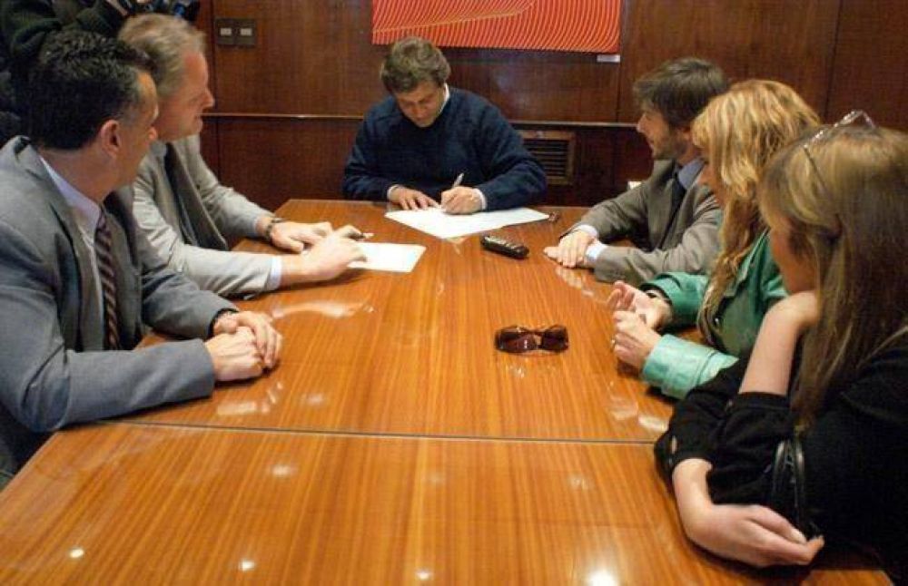 Acreditar�n oficios a trabajadores