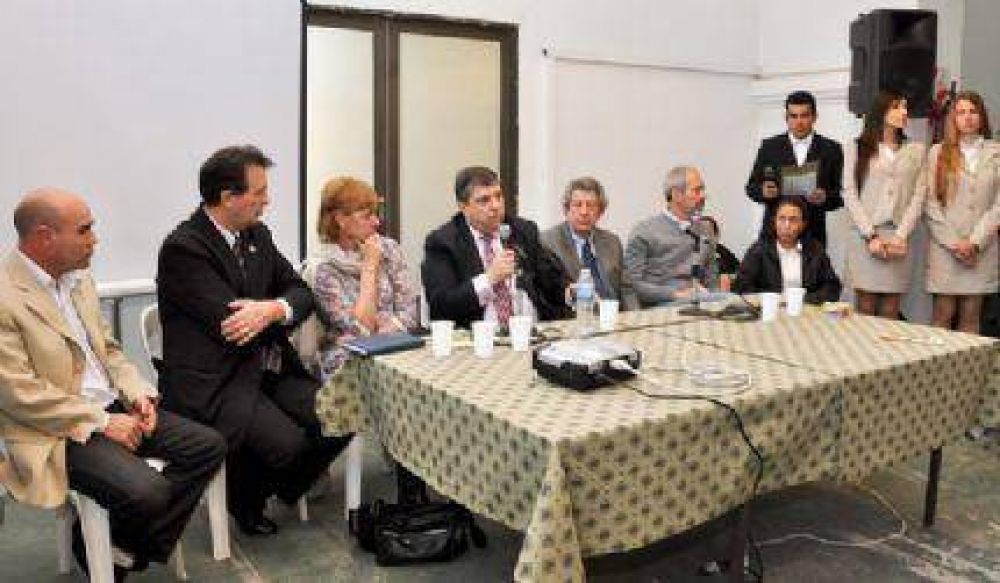 Cheppi y Segarra apoyaron la difusi�n de la producci�n org�nica