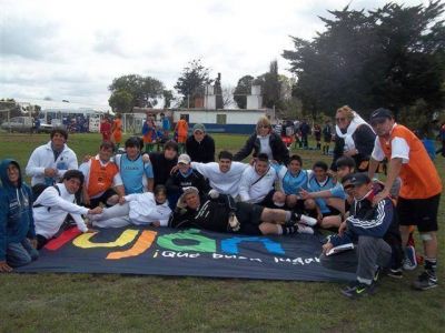 PRIMERAS MEDALLAS DE ORO PARA LUJ�N