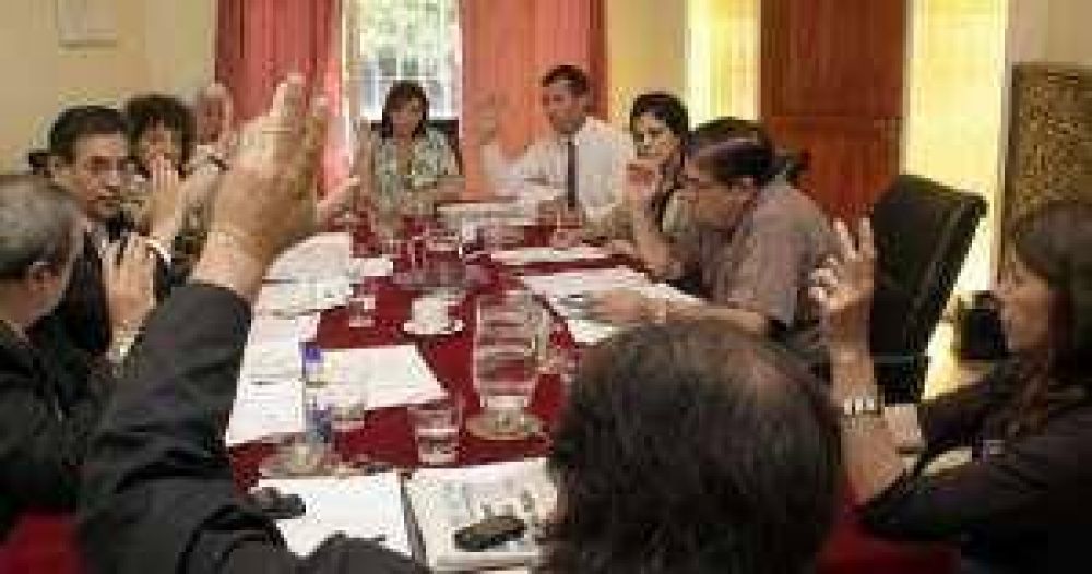 Rivadavia: marcha atr�s de concejales