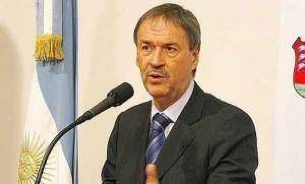 El Gobernador autoriz� la toma de fondos por $1.330 millones