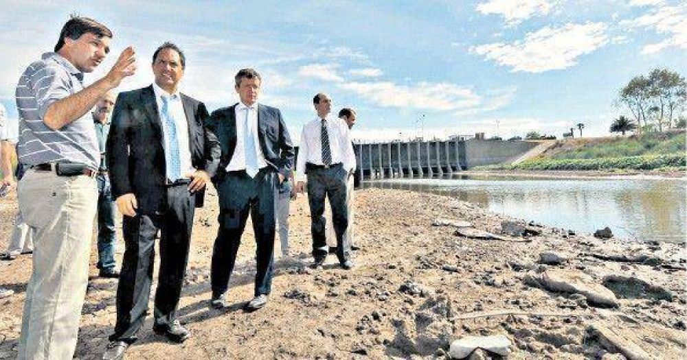 Fuerte giro de Scioli: 