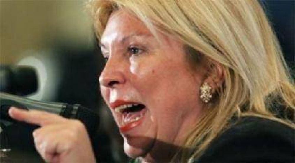 Carri� incluy� a Binner en un "Pacto de Olivos II"