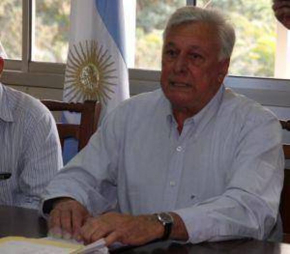 Andriani destaca logros de Capitanich: 400 kil�metros de pavimento construidos