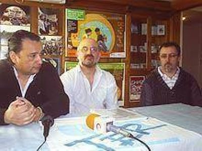 UnTER recorrer� cada escuela con una unidad m�vil de salud