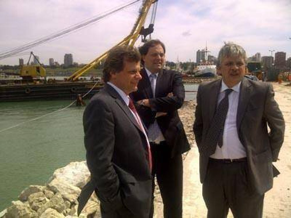 Ponen en marcha el proceso para licitar las obras de dragado y refulado de playas