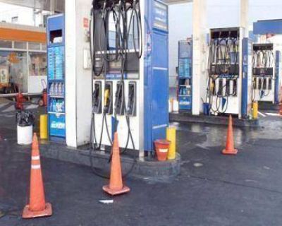 Cuidado, puede no haber nafta el �finde�