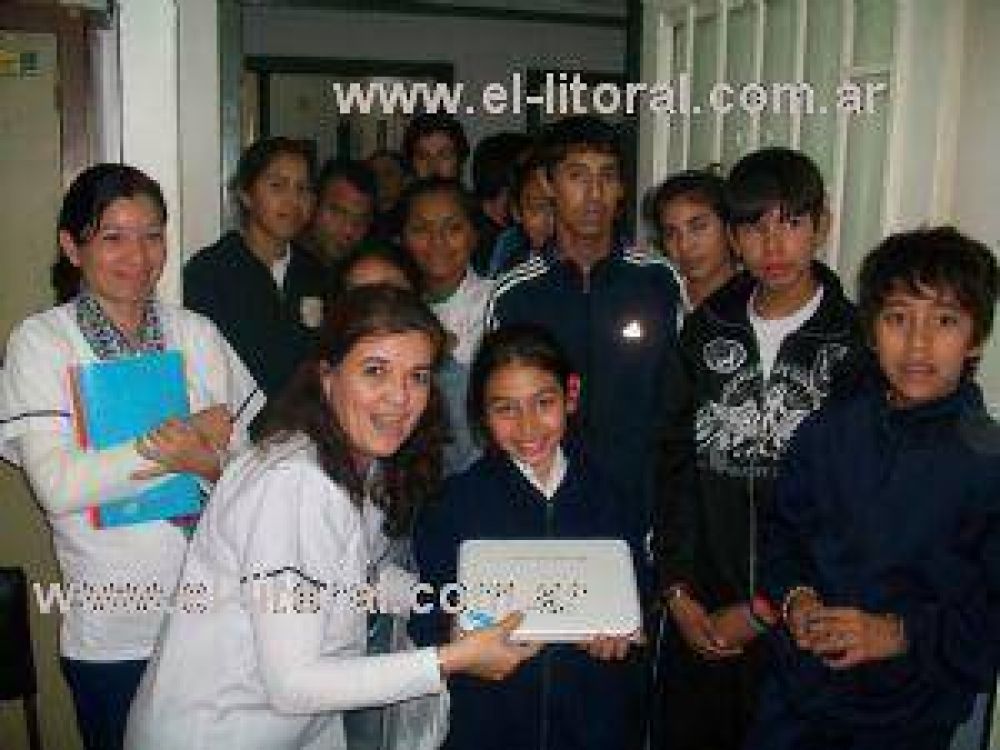 Conectar Igualdad: esta semana se entregar�n 3.101 netbooks en Corrientes