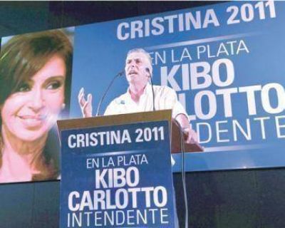 Violenta campa�a en La Plata