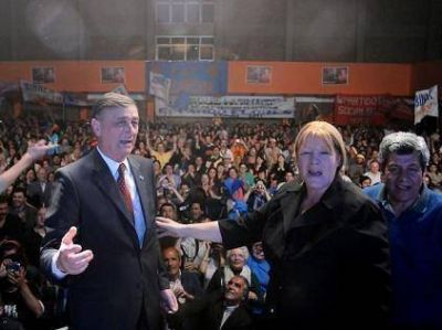 Margarita Stolbizer pidi� apoyar a Binner porque "es un l�der ejemplar"