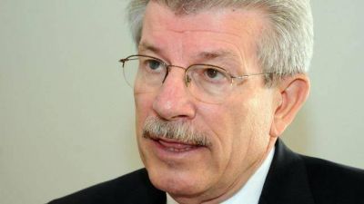 F�brega: �No vemos recalentamiento de tasas ni contracci�n del consumo�