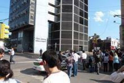 P�nico por un sismo que hizo temblar la Capital
