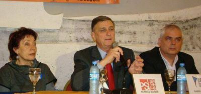 Por Binner, Gabriel Romero recorre el interior buscando respaldo para llegar al Congreso