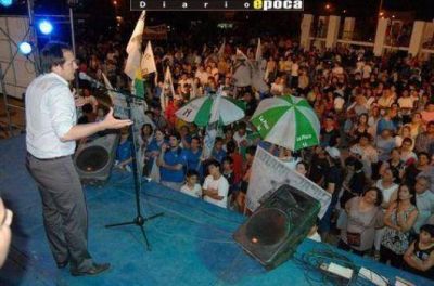  Obra p�blica e Internet gratis en las Mil Viviendas