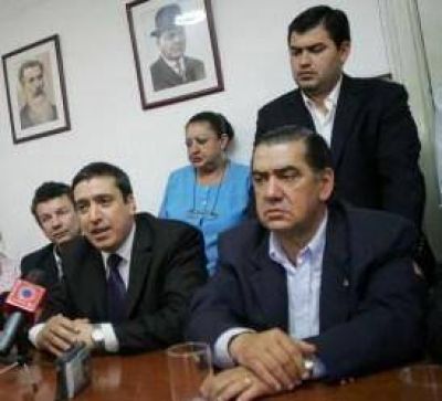 "Vamos a combatir la hegemon�a del alperovichismo� 	