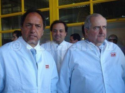 Estuvo Scioli en Salto: Bagley es un emprendimiento modelo que marca el futuro
