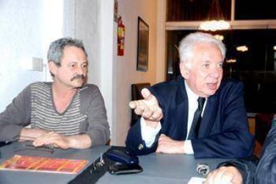 Altamira, el candidato a presidente estuvo en Z�rate junto a Kolinski