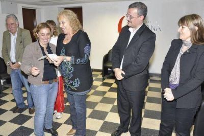 El Municipio realiz� un nuevo acto de entrega de subsidios 