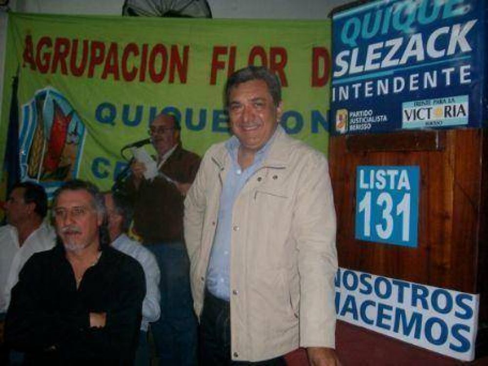 El FpV de Berisso cerr� lista: �La verdadera pelea comienza el 11 de diciembre�, asegur� Slezack