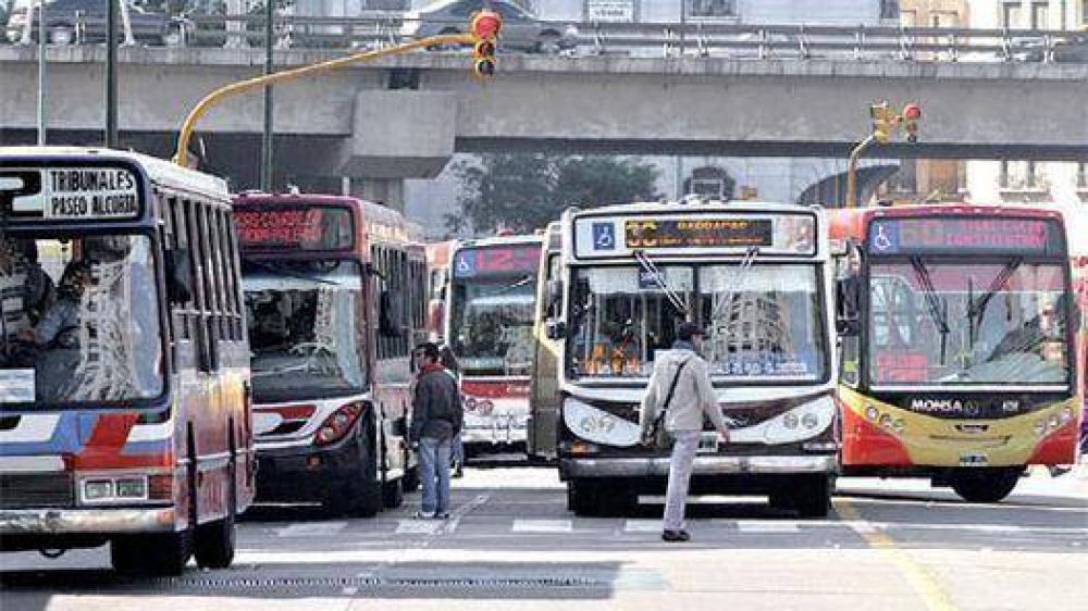 Es r�cord el subsidio a empresas de colectivos: $ 1.105 millones por mes