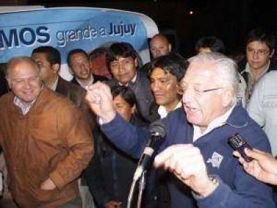 Fellner �En el peronismo no hay banco de suplentes: somos todos titulares para mejorar la calidad de vida de la gente�