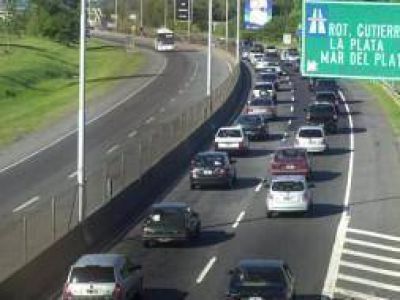 Vuelven a exigir ampliaci�n de autopista Buenos Aires - La Plata