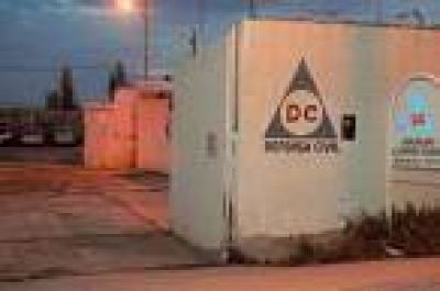 Hist�rico: Defensa Civil �sin personal operativo� por deudas salariales