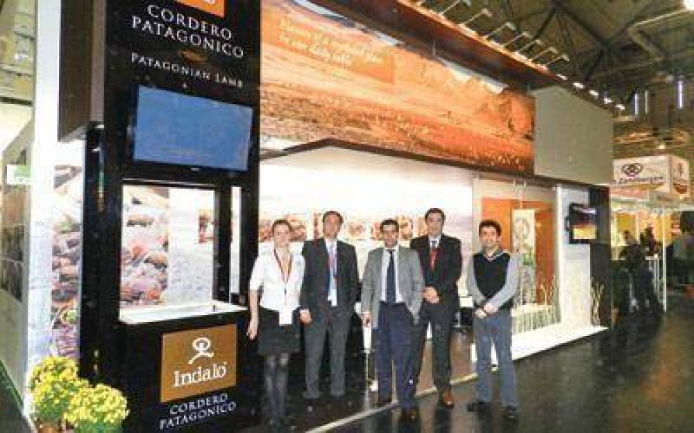 Paladares de todo el mundo degustan el sabor del cordero patag�nico Indalo