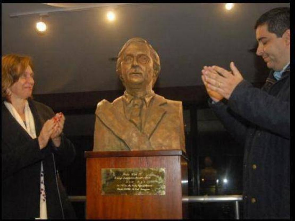 El acto central para homenajear a Kirchner ser�a en R�o Gellegos